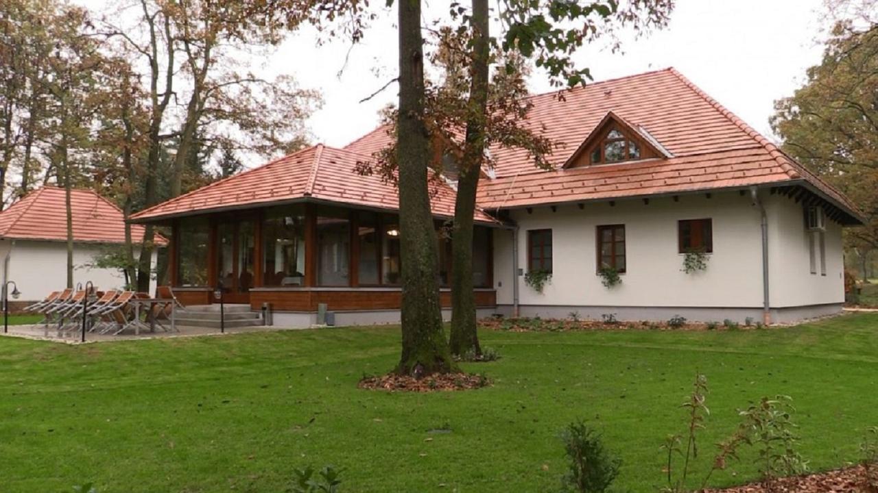 Hodoseri Vadaszhaz Bakonyszentlaszlo ภายนอก รูปภาพ